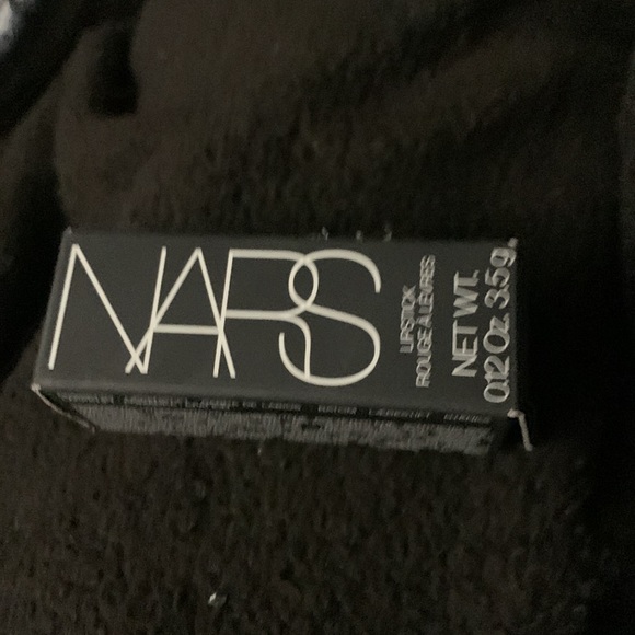 NARS LIPSTICK - Picture 2 of 2